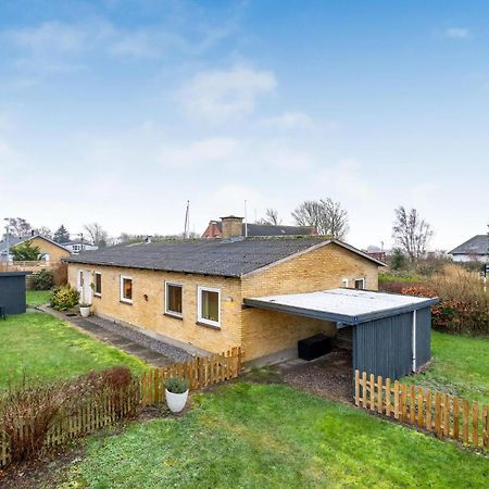 Beautiful Home In Nakskov With Kitchen 外观 照片